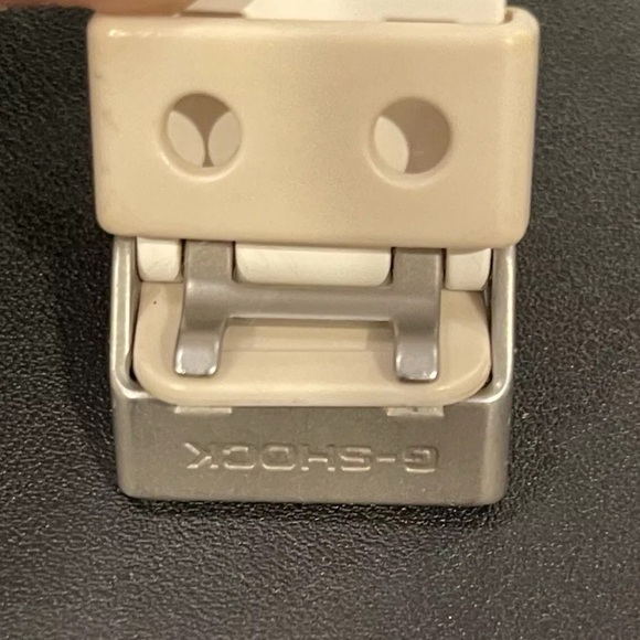 CASIO G-SHOCK WATCH - Picture 7 of 10